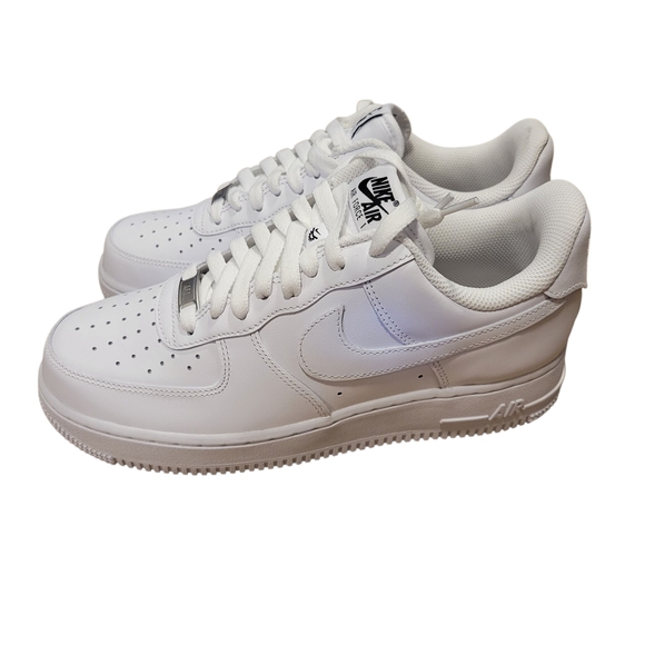 Nike Shoes - NWT | Nike | Air Force 1 '07 Flyease | Women's Size 8.5 | Men's Size 7 | White